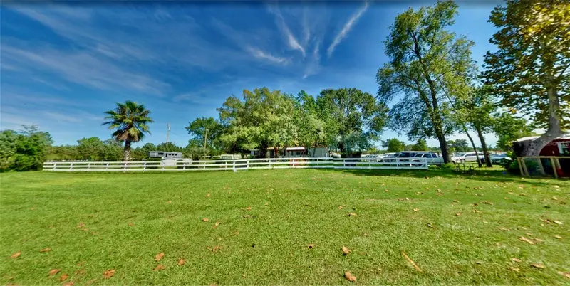 11150 W Highway 40, FL