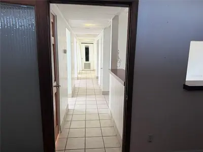 4930 Park Boulevard, FL