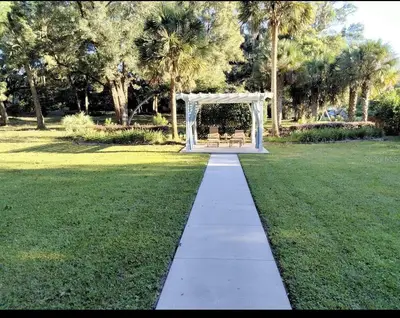 215 French Avenue, FL