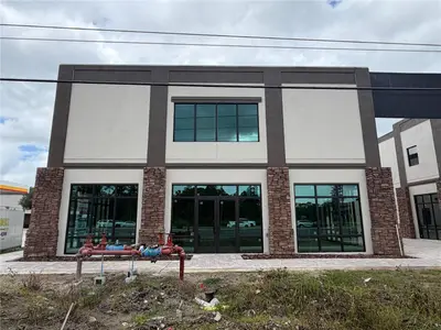 4560 Irlo Bronson Memorial Highway, FL