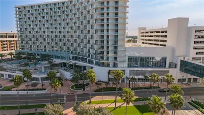 400 Coronado Drive, FL