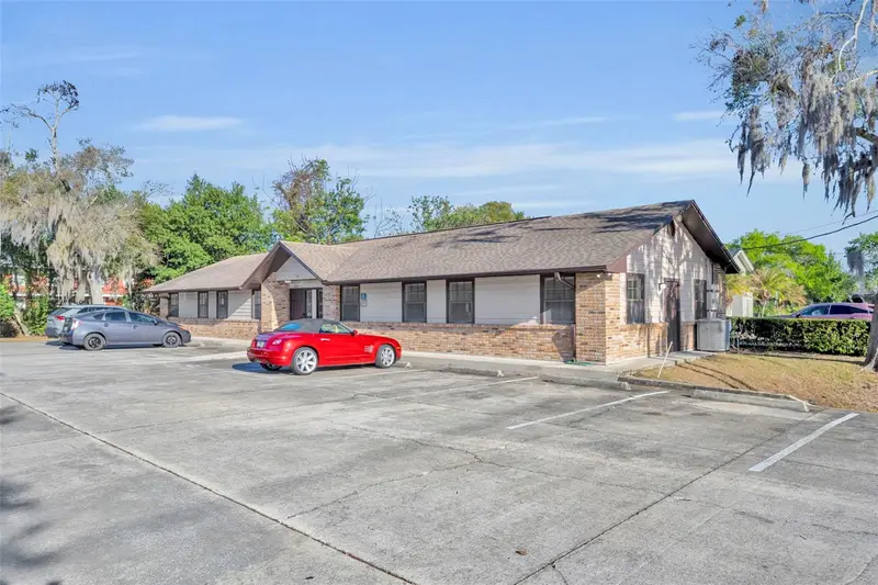420 Lake Howell Rd, FL
