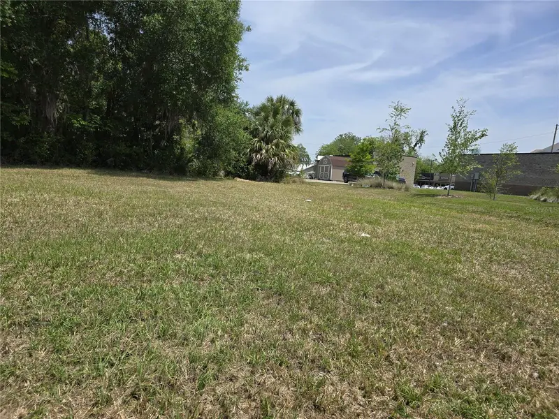 33 Nw 3rd St, FL