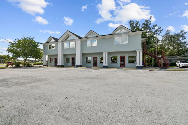 1137 Bartow Rd #204, FL