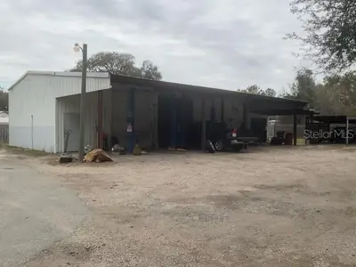32416 County Road 473, FL