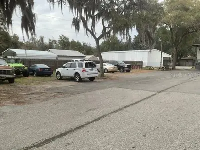32416 County Road 473, FL