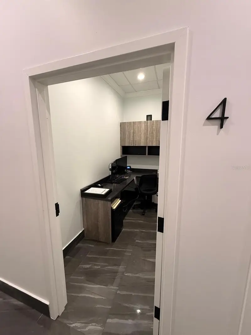 7901 Kingspointe Pkwy #19 # Office 4, FL
