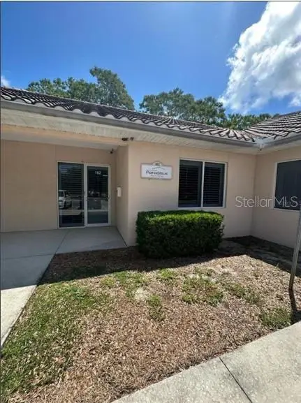 5245 Office Park Blvd #102, FL
