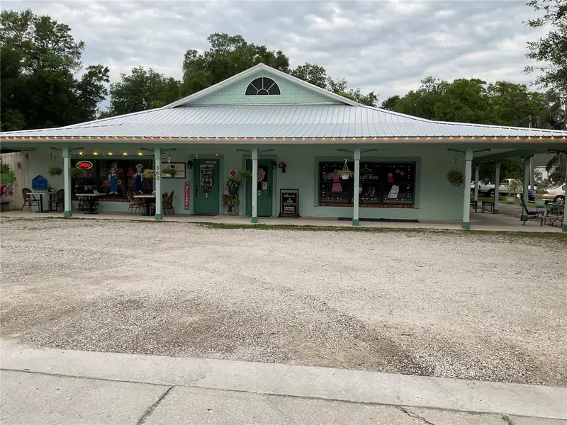 360 S Lakeview Dr, FL