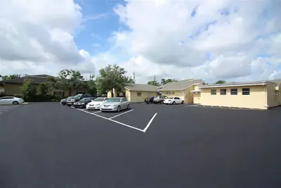 407 Lake Howell Road, FL