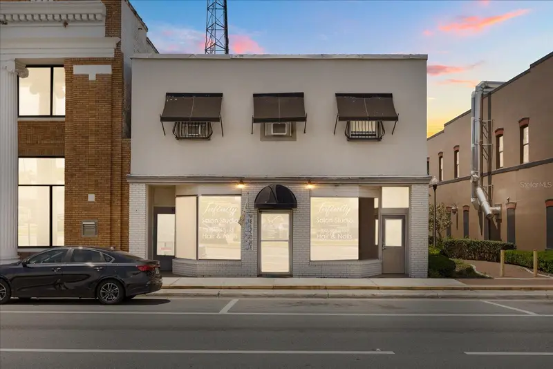 61 N Central Ave, FL