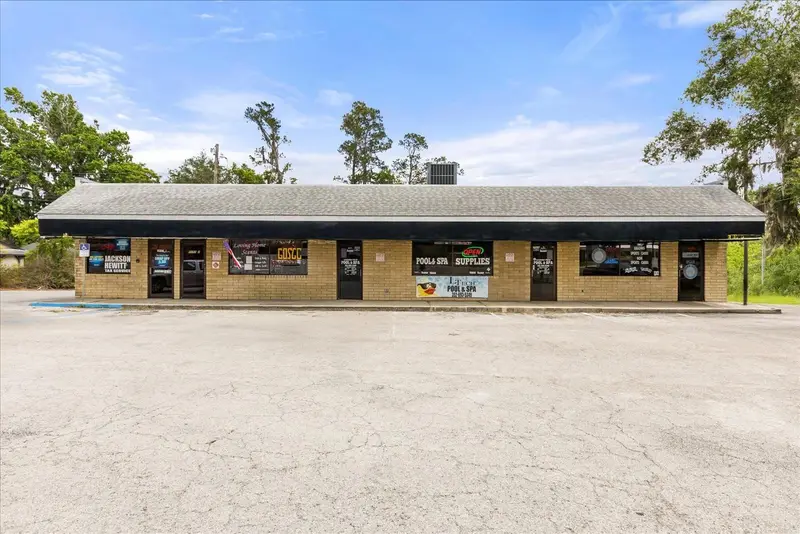 5053 Se Abshier Blvd Blvd, FL