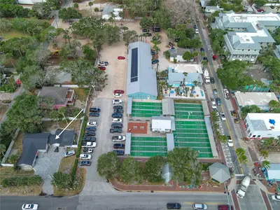 200 Pine Street, FL
