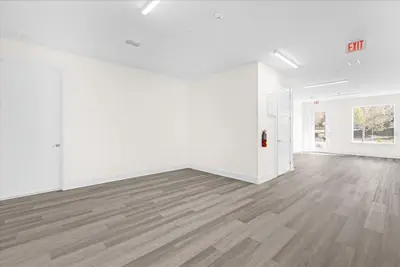 415 Mike Roberto Way, FL