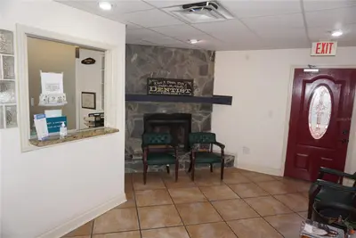 2910 & 2912 Waters Avenue, FL