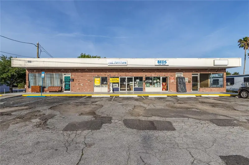 9933 Seminole Blvd, FL