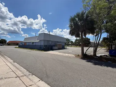 2916 Washington Avenue, FL