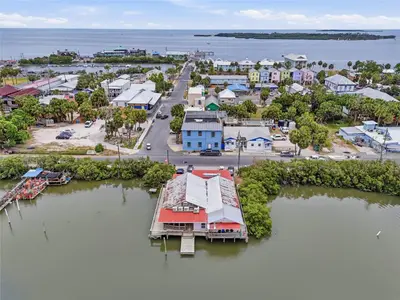 505 3rd Street, FL