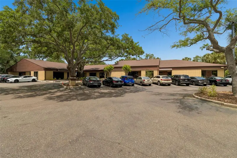 611 Druid Rd E #101-110, FL