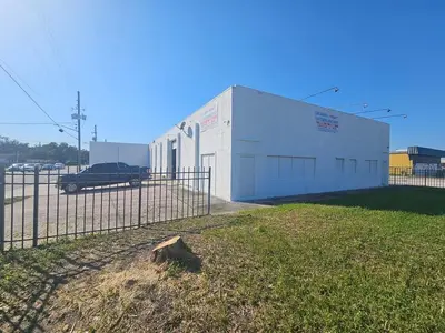 2698 Orange Blossom Trail, FL