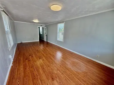 270 Broad Street, FL