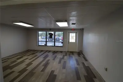 1225 Tamiami Trail, FL