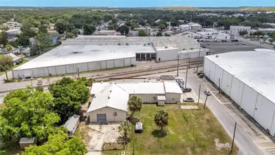 400 Phosphate Boulevard, FL