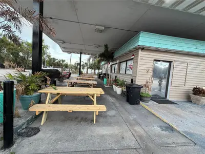 1095 Us Highway 17, FL