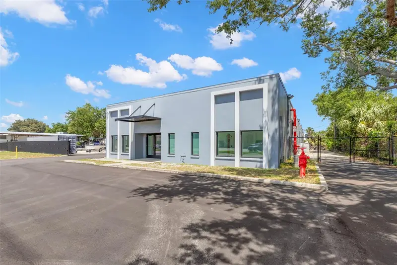 1195 Kapp Dr #1, FL