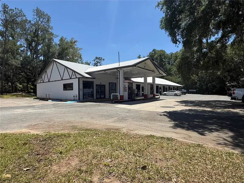 3380 Se Lake Weir Ave #F, FL