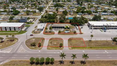 3570 Tamiami Trail, FL