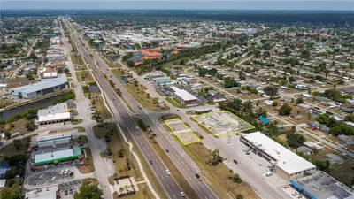 3570 Tamiami Trail, FL