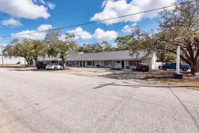 7414 Commerce Street, FL