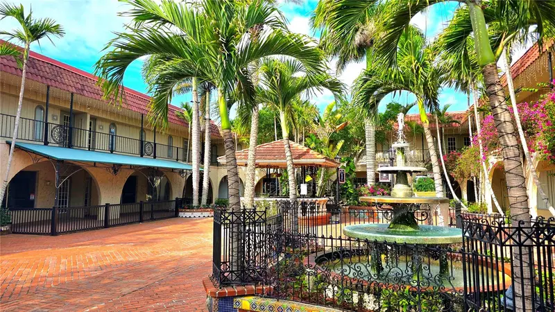 530 Us-41-Byp #20-21a, FL