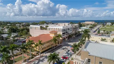 109 Taylor Street, FL