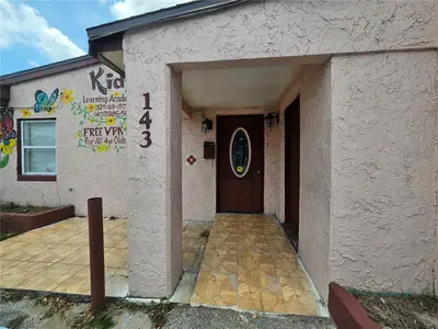 1434 Pine Hills, FL