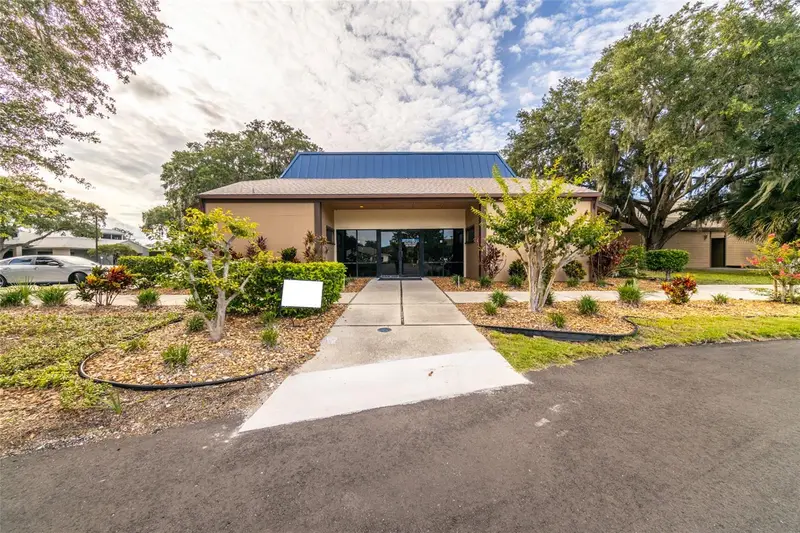 26 Office Park Dr, FL