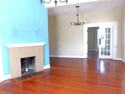 401 Tompkins Street, FL