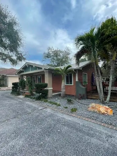 311 Belleview Boulevard, FL
