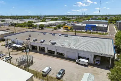 9945 Race Track Road, FL