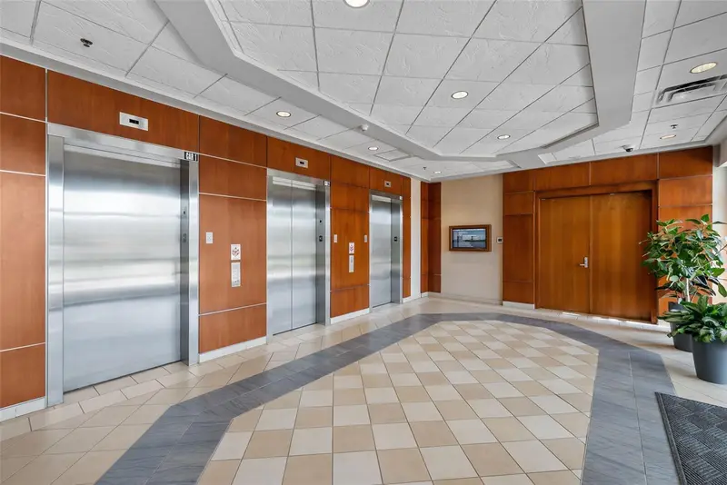 5550 W Executive Dr #250, FL