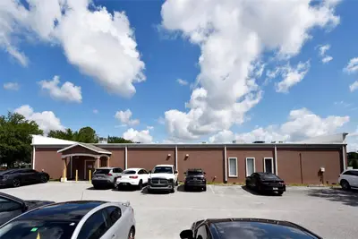 550 Commerce Drive, FL