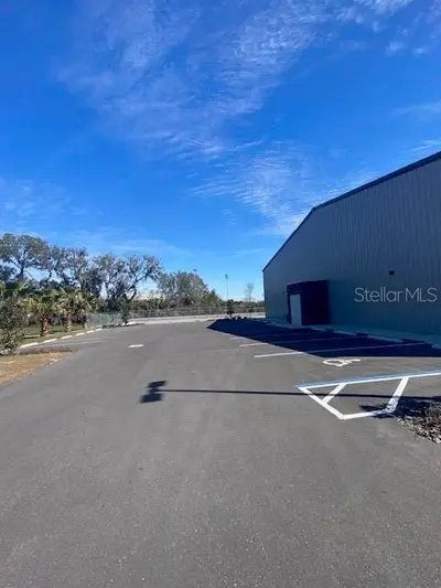 1800 Corporate Center Lane, FL