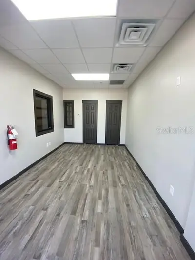 1800 Corporate Center Lane, FL
