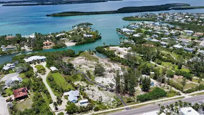 6660 & 6664 & 6670 Gulf Of Mexico Drive, FL