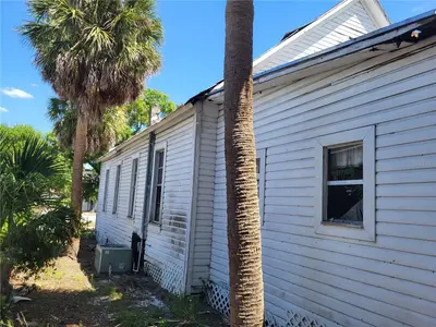 2902 Albany Avenue, FL