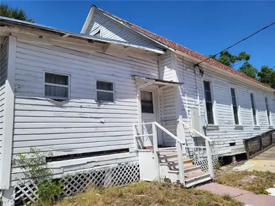 2902 Albany Avenue, FL