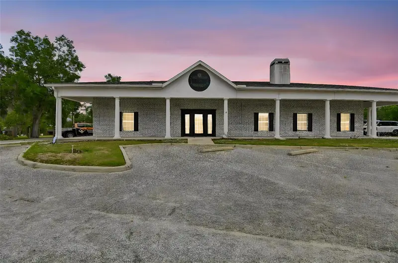450 E Highway 50, FL