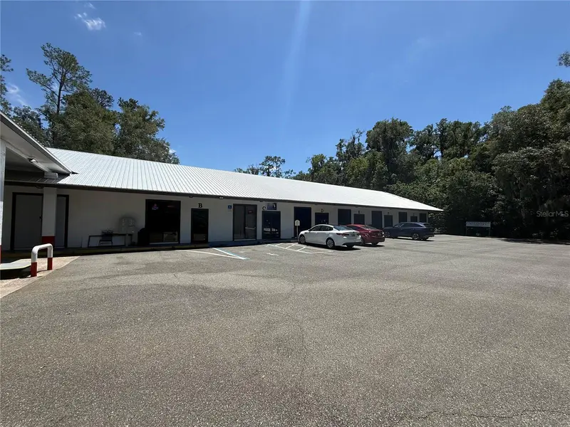 3380 Se Lake Weir Ave #G, FL
