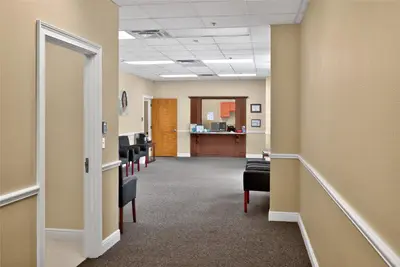 733 County Road 466, FL